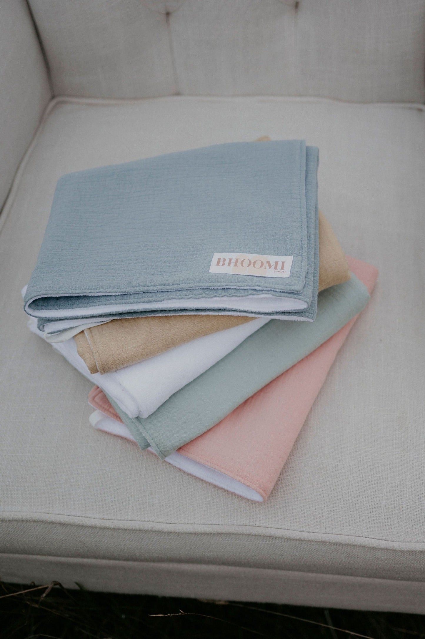 Tie Up Burp Cloth and Nursing Cover - Mint Green