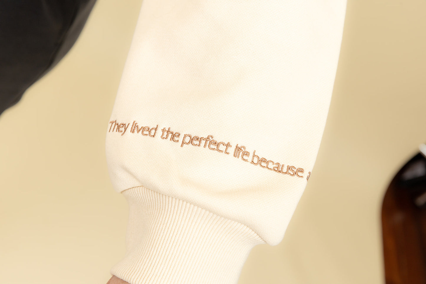 Loss Mum Jumper - Beige