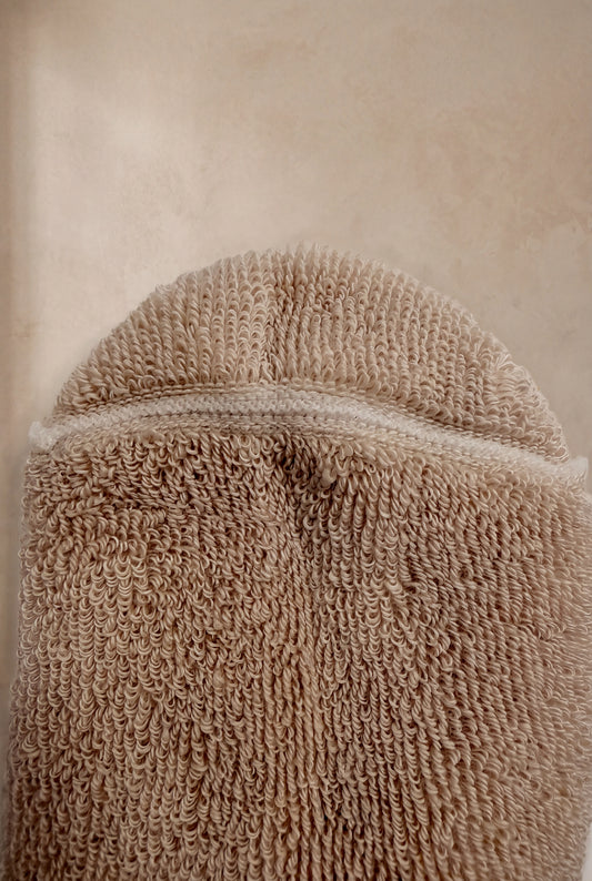 Showing the inside of the sock and it's seam free toe